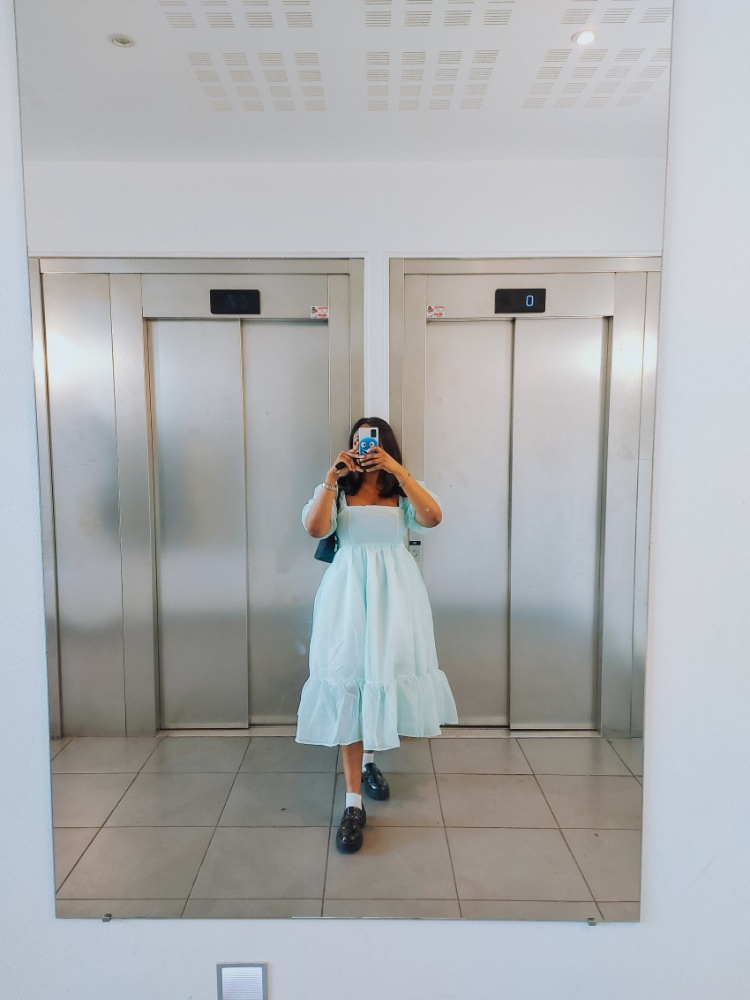 Vee, the Growth Architect, Paris